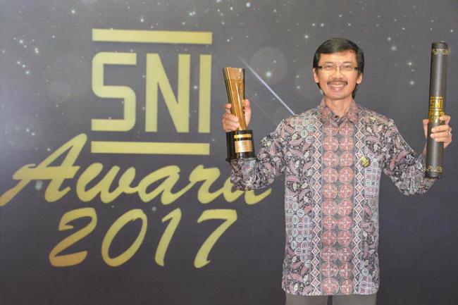 Satu-satunya Perusahaan Air Minum, ATB Raih Penghargaan Emas di SNI Award 2017