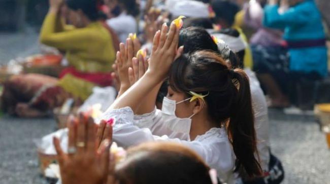 Ajak Bule Ramai-ramai Pindah ke Bali, WNA Ini Panen Hujatan Netizen