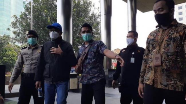 KPK OTT Nurdin Abdullah, Denny Siregar: Cuman Ikan Teri, Kapan Balik Modal?