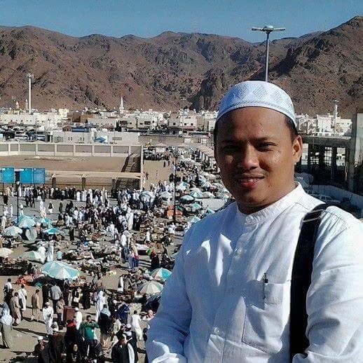 Umrah Backpacker Menunggu Lailatul Qadar