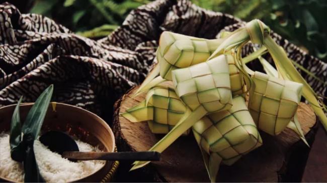 Tips Hangatkan Ketupat agar Tak Mudah Basi dan Berlendir