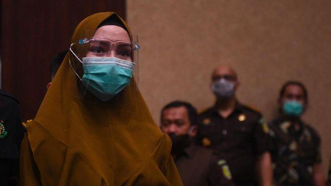 Adik Akui Pinangki Operasi Hidung di AS, Inap di Trump Tower
