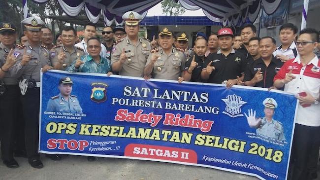Kapolresta Barelang Ajak Klub Motor Resmikan Pos Polisi