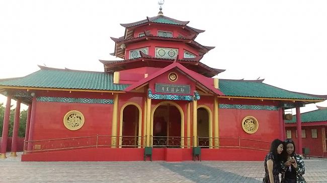 Replika Masjid dan Kapal Laksmana Cheng Ho di Batam Jadi Favorit Wisatawan