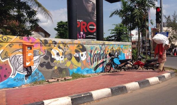Pesan Mural: Batam Butuh Warna