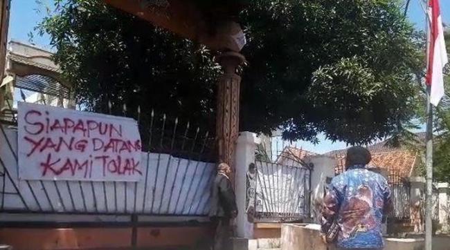 Datangi Asrama Mahasiswa Papua, Rombongan Fadli Zon Ditolak Masuk