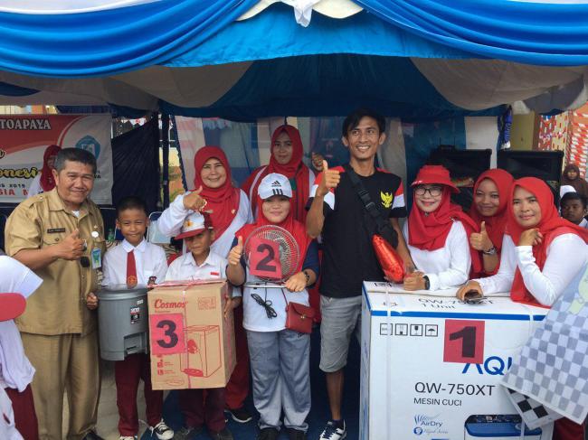 SDN 004 Toapaya Selatan Bagikan 1.200 Kupon Doorprize Peringati HUT RI