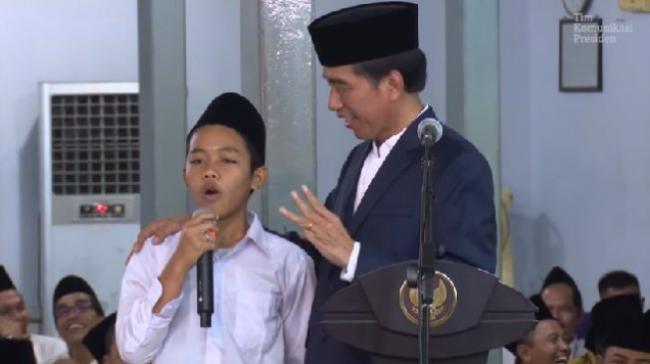 Ganjar Pranowo Siap Bantu Santri yang Ramal Prabowo Jadi Menteri 