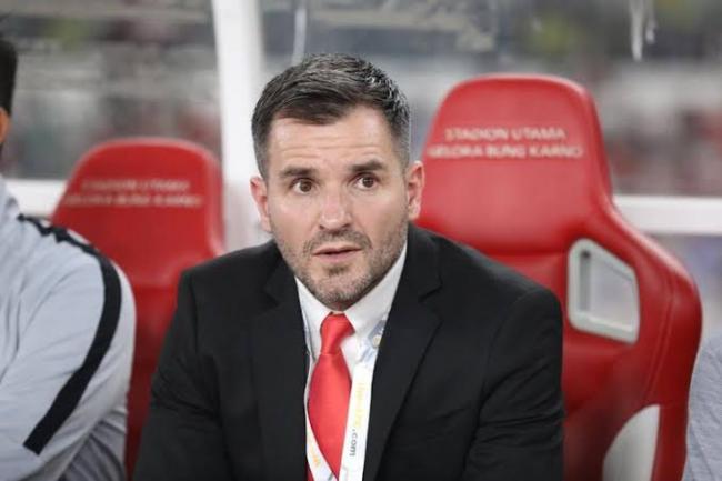 Kisah Simon McMenemy di Timnas Indonesia Nyaris Tamat