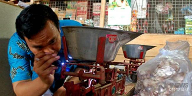 Timbangan Pedagang Bandel Terancam Disita Dinas Perdagangan
