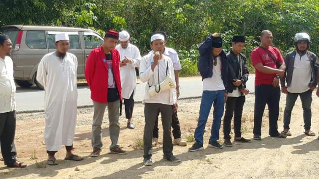 Demo Penolakan PT BAI Timbun Laut Nyaris Bentrok