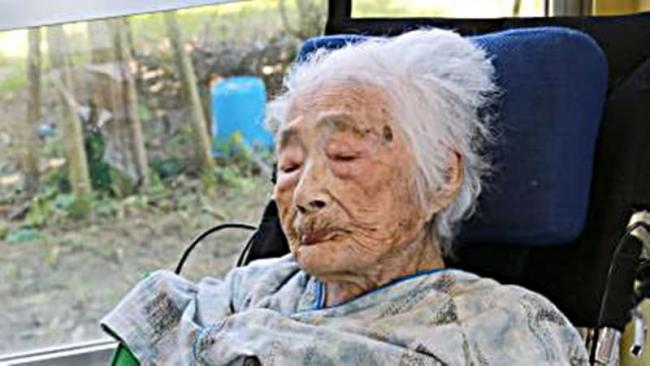 Perempuan Tertua di Dunia Meninggal pada Usia 117 Tahun
