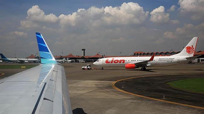 KPPU: Tiket Pesawat Mahal karena Duopoli Garuda Indonesia-Lion