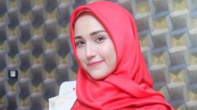 Ucapan Terimakasih Adelia Pasha Kepada Donatur Korban Gempa dan Tsunami di Palu