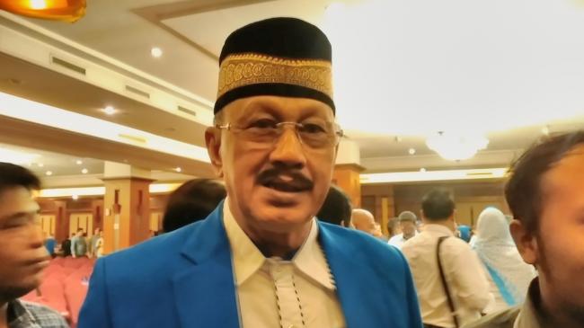 Dilantik Zulkifli Hasan Jadi Ketua DPW PAN Kepri, Hamid Rizal Guyon Jadi Gubernur 