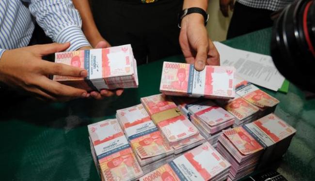 Rupiah Kembali Terpuruk, Capai Rp 14.800 per Dollar AS 