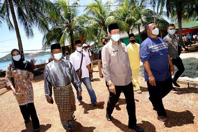 Janji Isdianto Penuhi Kebutuhan Listrik Masyarakat Pesisir Batam