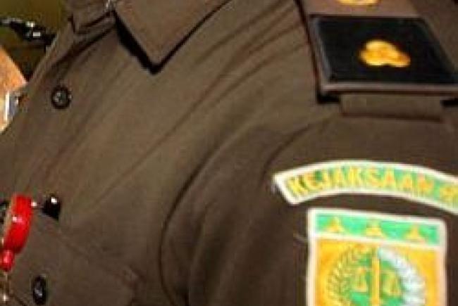Pegawai PDAM Natuna Kaget, Tim Kejaksaan Obok-obok Berkas di Kantor Mereka