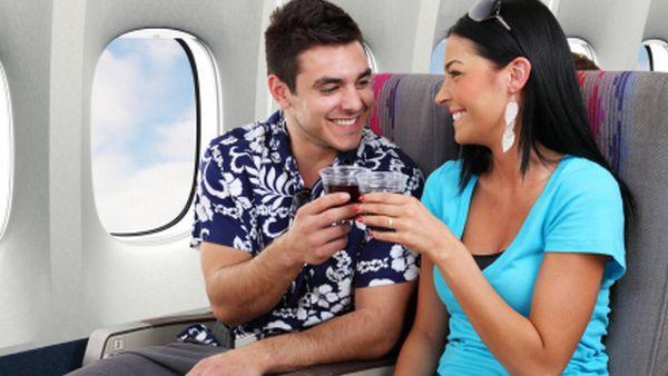 Maskapai Ini Bolehkan Pasangan Berhubungan Intim Dalam Pesawat 