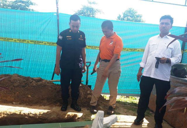 Breakingnews: Polisi Bongkar Makam Khairunisa di Karimun