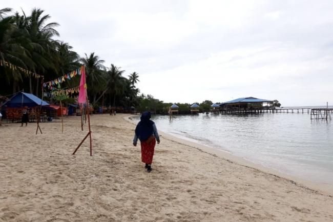 Eksotisnya Pulau Mubut, Destinasi Wisata Akhir Pekan di Kota Batam