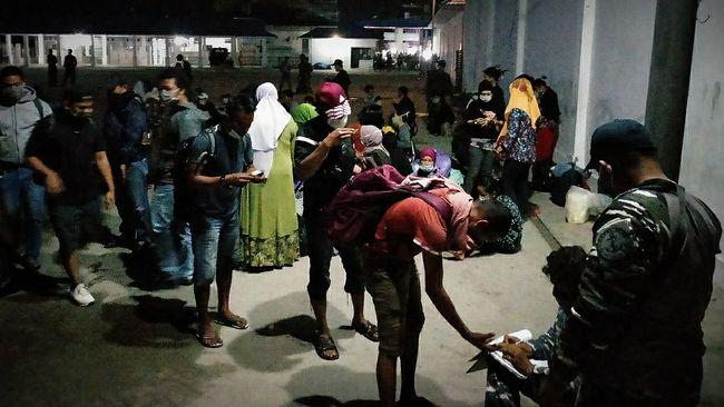 Polisi Bongkar Penampungan TKI Ilegal di Batam, 17 Orang Diamankan