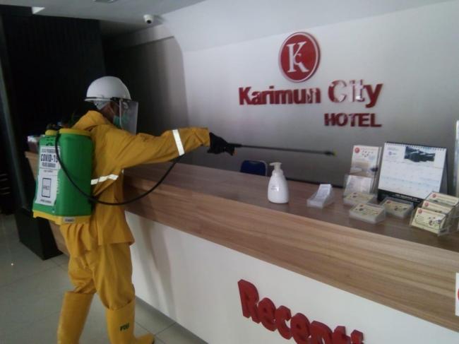 Polsek Balai Karimun Disinfeksi Wisma, Pelabuhan hingga Hotel 
