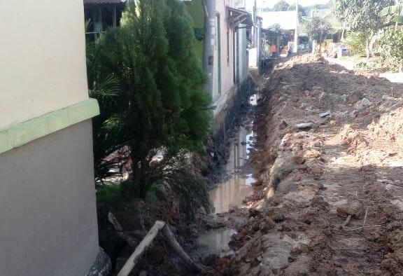 Pipa ATB Pecah Terkena Alat Berat, Suplai Air Terhenti ke Wilayah Ini
