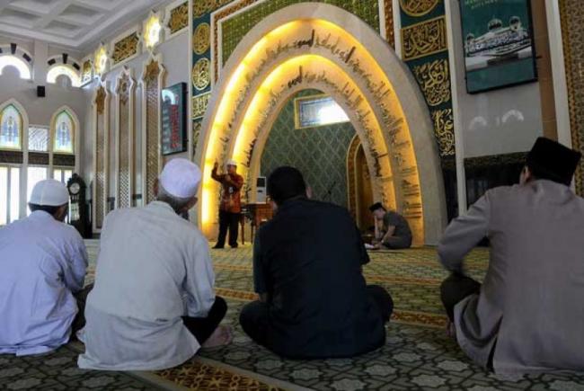 Panggil Ustad untuk Ceramah di Masjid Bisa Seperti Gojek  
