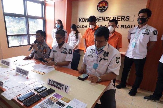 Tiga Pembobol Mobile Banking Kuras Duit Nasabah Rp 400 Juta