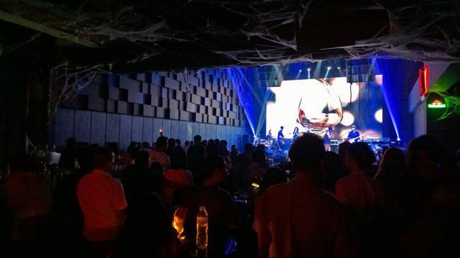 Klub Malam Square Batam Tutup Sementara usai Personel Band Positif Corona