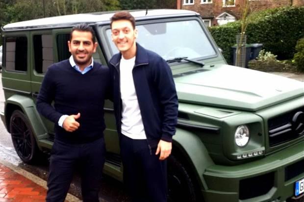 Ini Mobil Favorit  Bintang Jerman Mesut Ozil