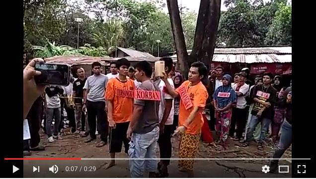 [VIDEO] Rekontruksi Pengeroyokan Hingga Dedi Hermanto Terbunuh