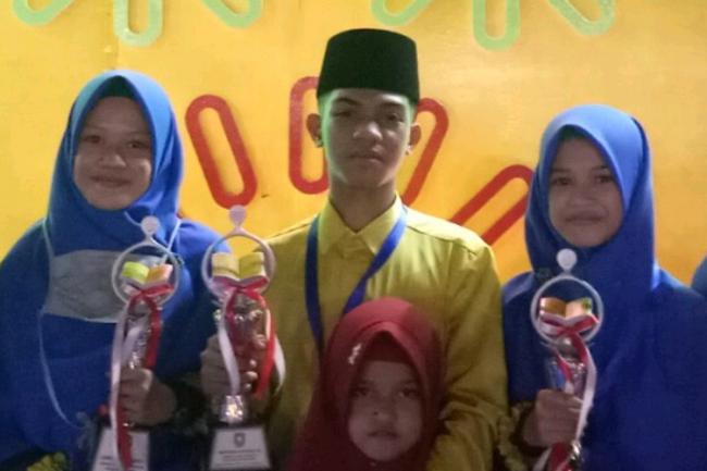 Tiga Kakak Beradik di Lingga Juara STQH Kepri 2019
