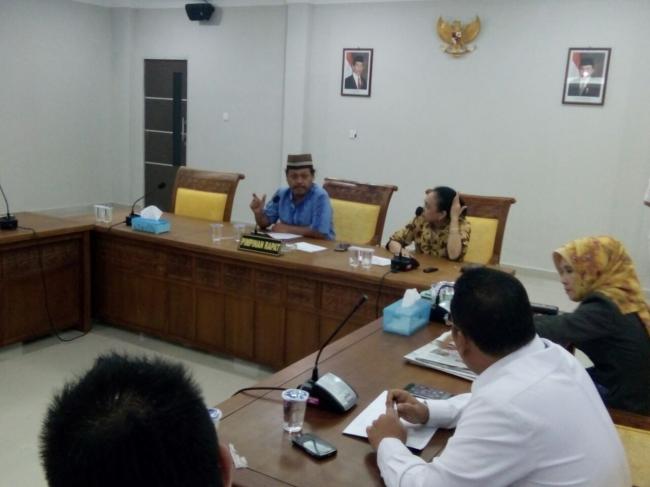 Komisi II DPRD "Kuliti" Pejabat Bea Cukai Batam soal Penyelundupan