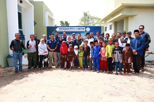 Komunitas Motor IRC Gelar Bakti Sosial di Botania