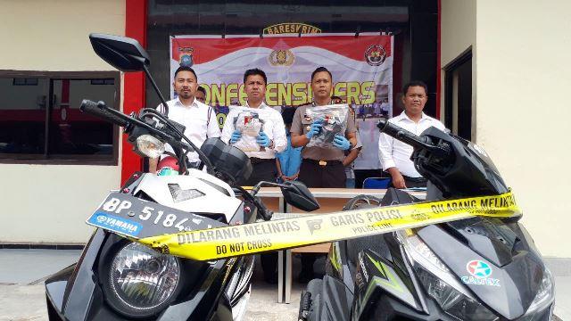 Mengaku Diupah, Dua Pria Pengangguran di Karimun Nekat Curi Motor