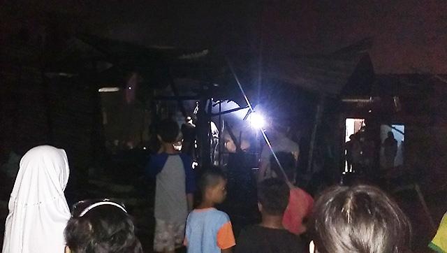 Penghuni Rumah Pasrah, Seluruh Harta Benda Ludes Terbakar