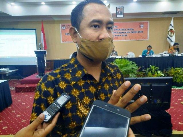 Unik, Undian Nomor Urut Paslon Pilkada Kepri Pakai Cangkang Gonggong