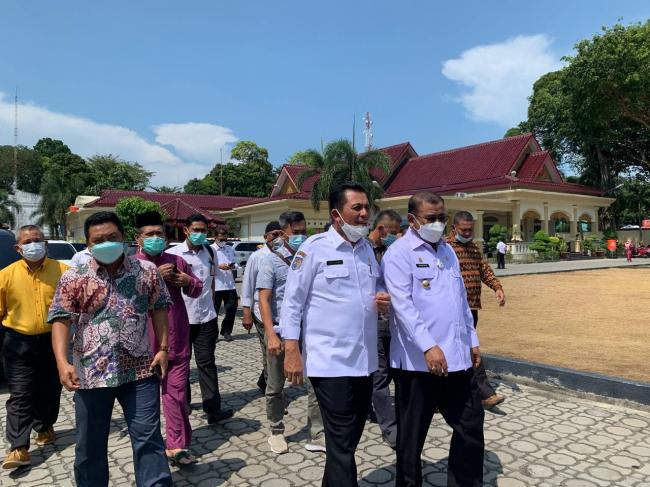 Gubernur Ansar Ingatkan Pemkab Karimun 5 Faktor Recovery Ekonomi