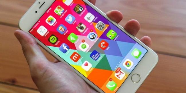 Ini Deretan iPhone Lawas yang Tak Akan Bisa Pakai WhatsApp