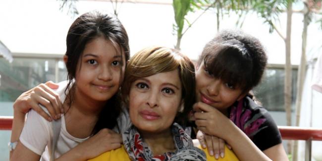 Artis Yana Zein Meninggal Dunia