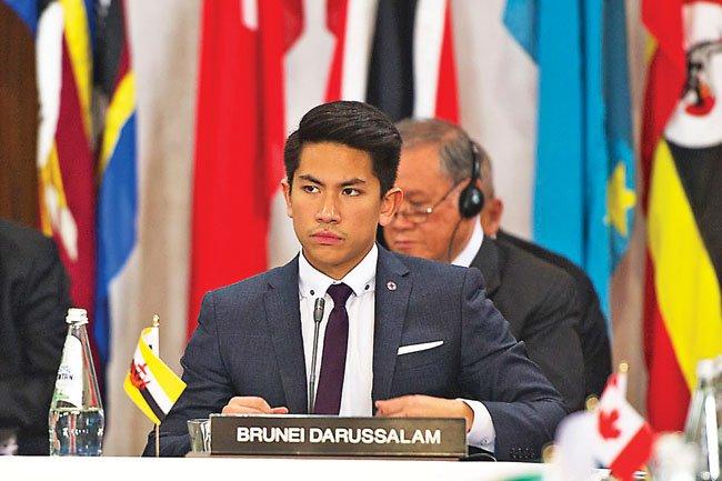 Mengintip Gaya Hidup Pangeran Brunei yang Tampan dan Kaya Raya  