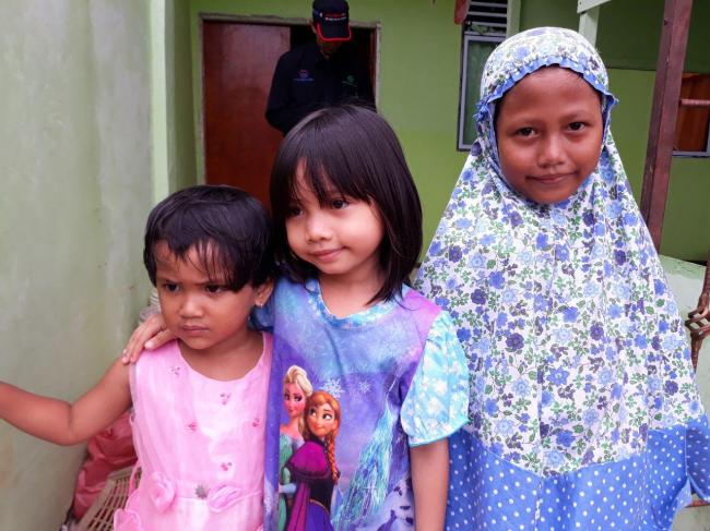 Kisah Haru Para Anak Yatim Usai Panti Asuhan Mereka Terbakar