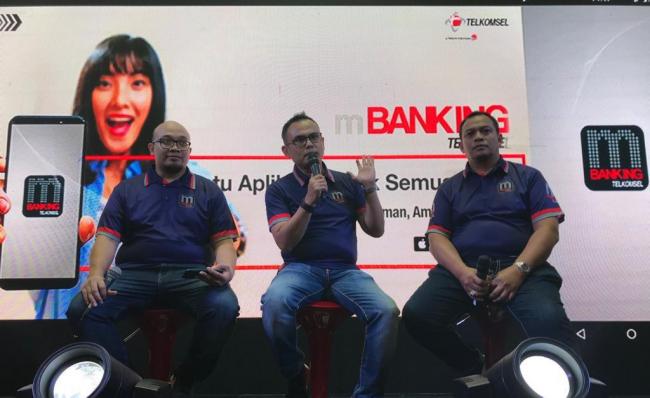 Telkomsel Manjakan Penggunanya dengan Fitur Mobile Banking