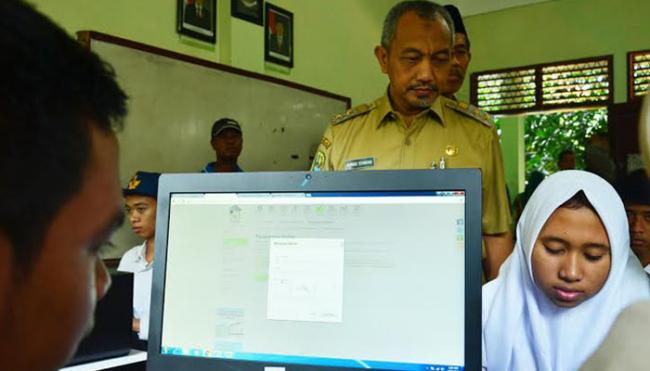 10 SD dan 10 SMP di Bintan yang Menerapkan PPDB Online