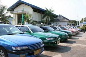 Cara Unik Naik Taksi Bertarif Murah di Batam