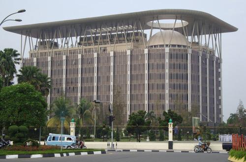 Warga Marpoyan Demo Kantor Gubernur Riau