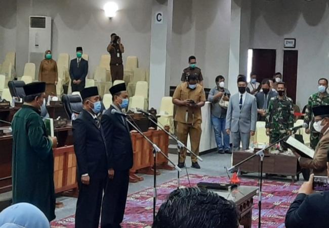 Yusuf dan Muhammad Taufik Resmi Jadi Anggota DPRD Kepri