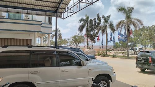 Rudi-Amsakar Mendadak Rapat di DPC Demokrat Batam, Ada Apa?
